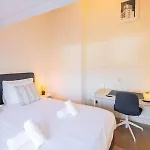 Peaceful 2 Bedroom Apartment - Ts307B